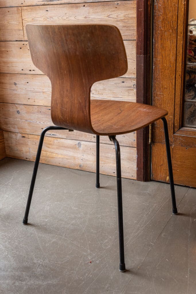 ☆【要リペア】Fritz Hansen・Jacobsen 3103・Tチェア Model 3103 Hammer Chairs #6853 - Retrouvius