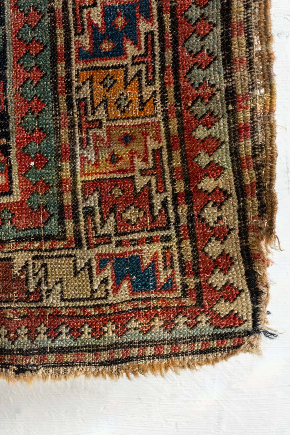Antique Caucasian prayer rug 8346 Retrouvius
