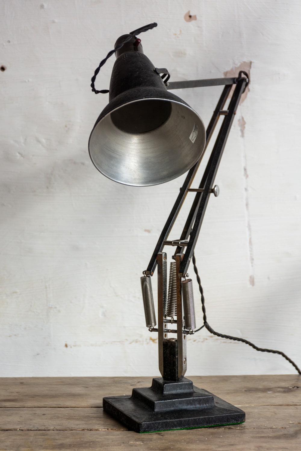 Early Production Anglepoise Lamps 6104 Retrouvius