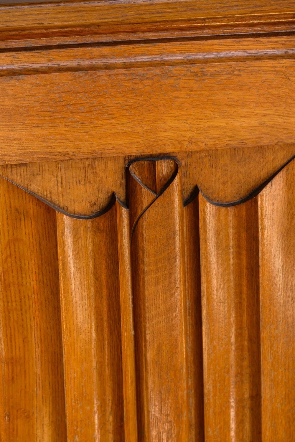 Oak Linenfold Panels #2011 - Retrouvius