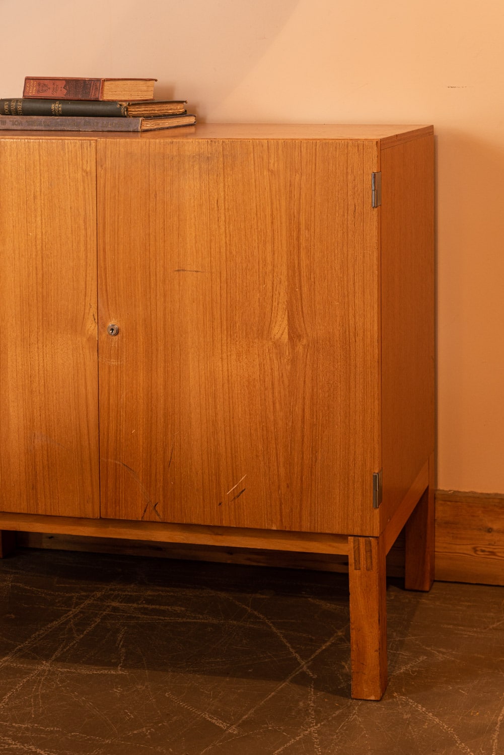 Office Cupboard 8586 Retrouvius