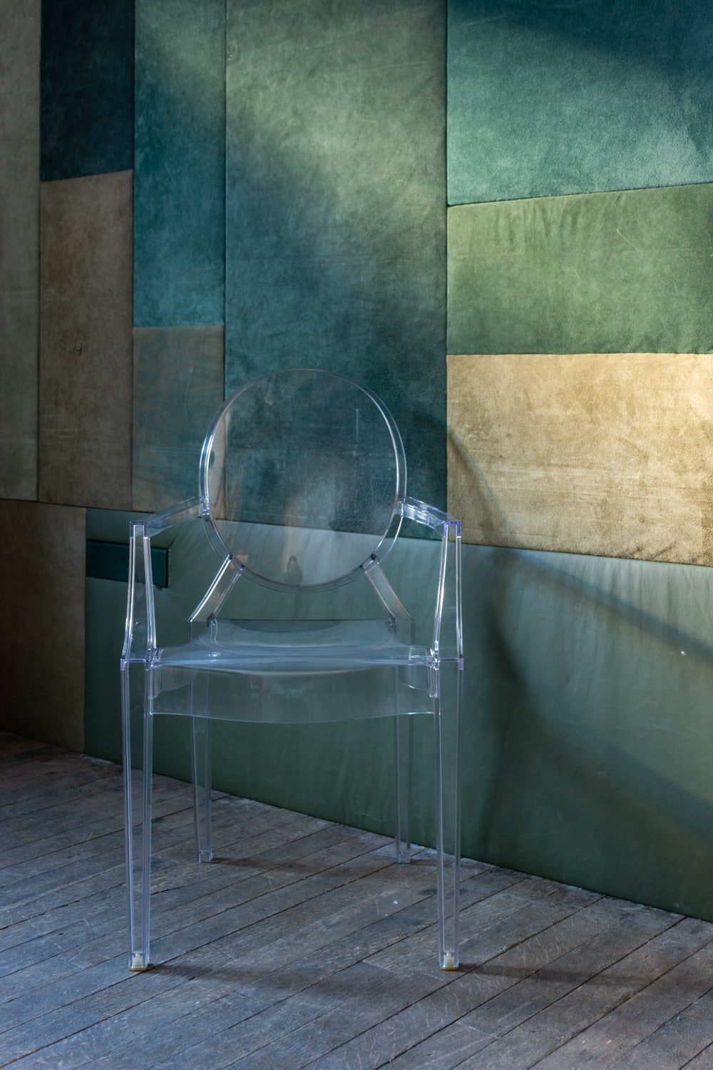 Philippe Stark For Kartell Louis Ghost Chairs, Crystal X12 6519