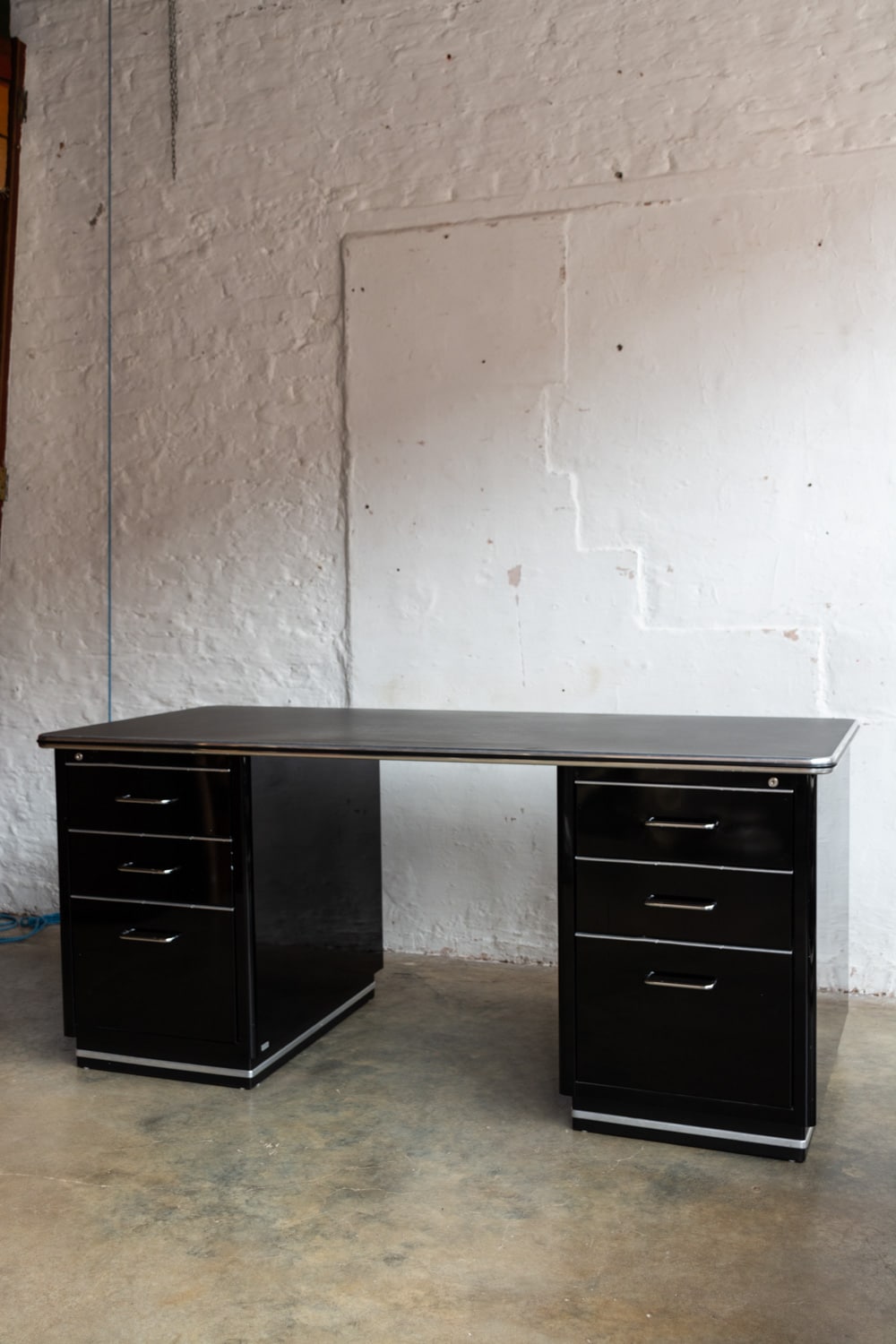 Chrysler corner desk discount with storage