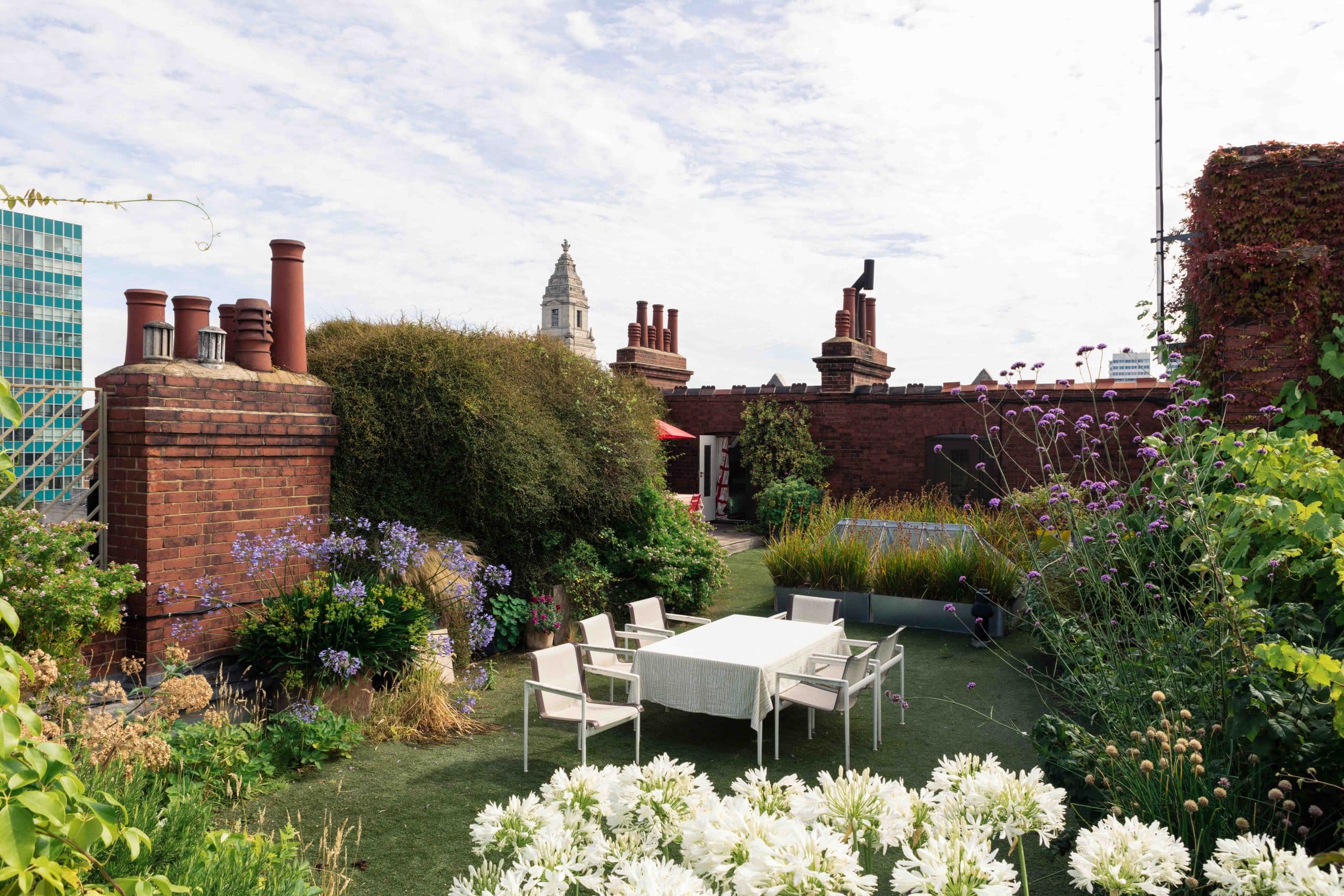 Rooftop Home - Retrouvius