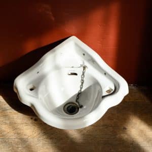 Reclaimed Corner Sink #1270